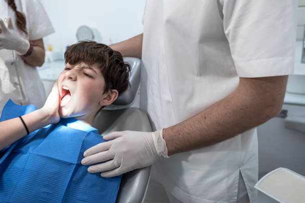 Best Emergency Broken Tooth Repair in Pomona, KS